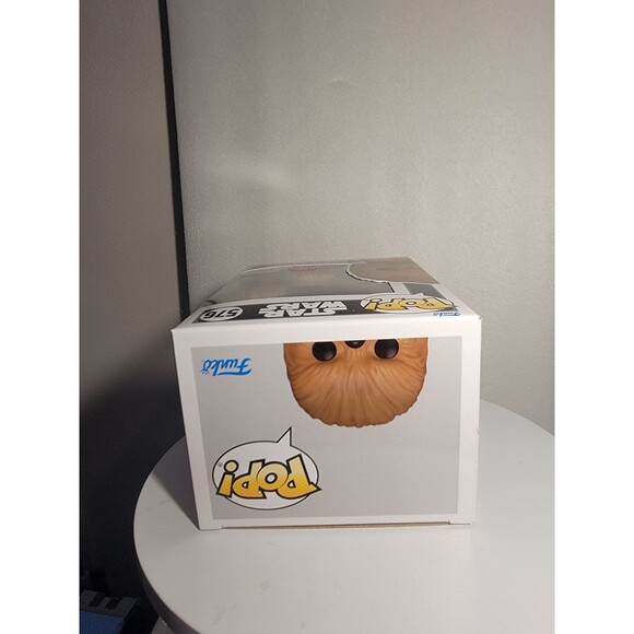 Star Wars - Chewbacca with Robe Flocked Exclusive#576 - Picture 6 of 6